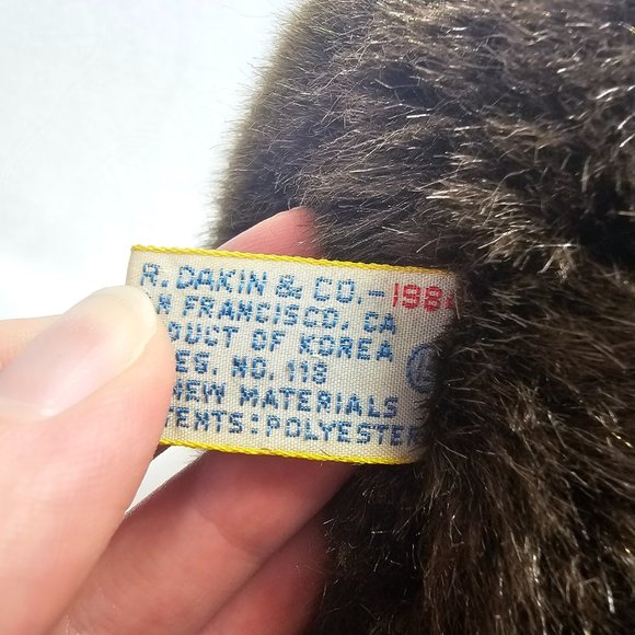 R. Dakin Brown Bear Plush Stuffed Animal Sitting Tan Face Vintage 1984 10" - Picture 7 of 9